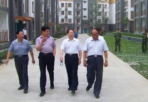 Shandong 지방 교통부 부국장 인 밀리언 카지노 Zhengjin은 그룹 회사의 원조를 검사했습니다